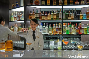 豪奢小約會！台北文華東方酒店 M.O. Bar 推出「醉愛微醺Tipsy MOment」無限暢飲活動，期間再加碼推出精選時令海鮮拼盤，晚上來一場小約會。