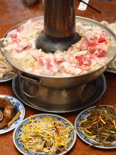 劉家酸菜白肉鍋 (高雄左營店)