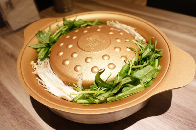 銅盤嚴選烤肉韓式料理（統一時代店）