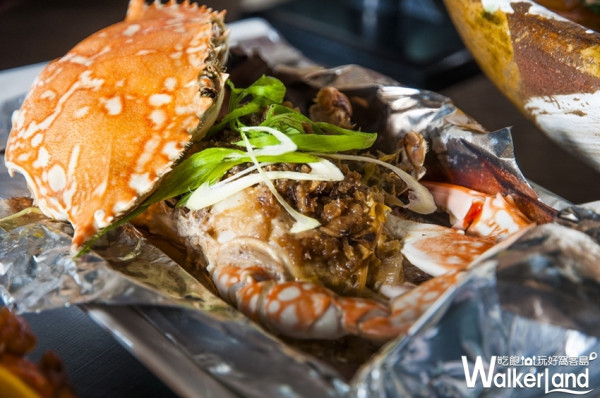 現在開始要一直吃螃蟹了！台北凱撒Checkers「秋季蟹逅」強勢登場，推出十多道秋蟹料理讓你吃到飽。