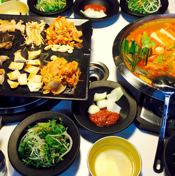 正式插旗大台北！韓國知名八色烤肉新開幕，八色五花肉你最想吃哪種？