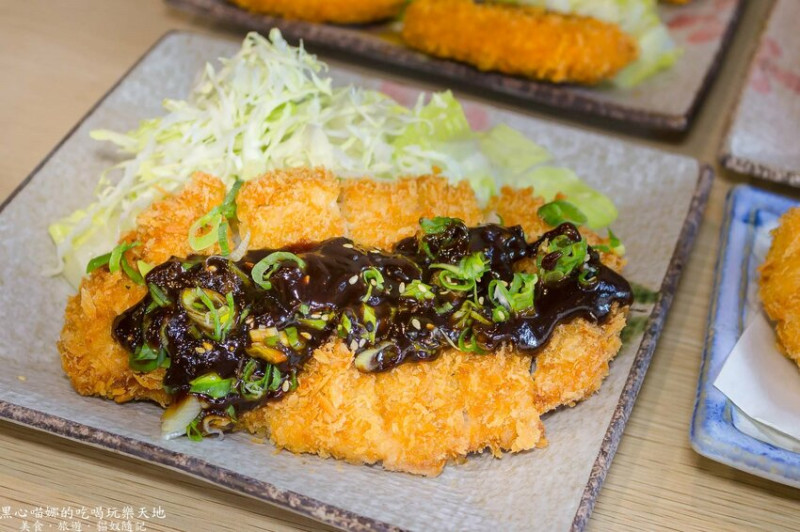 高雄三民︱名古屋豬排金鯱家　用餐規則看仔細，想吃日本職人手作八丁味噌豬排，就當個守規矩的好客人吧！