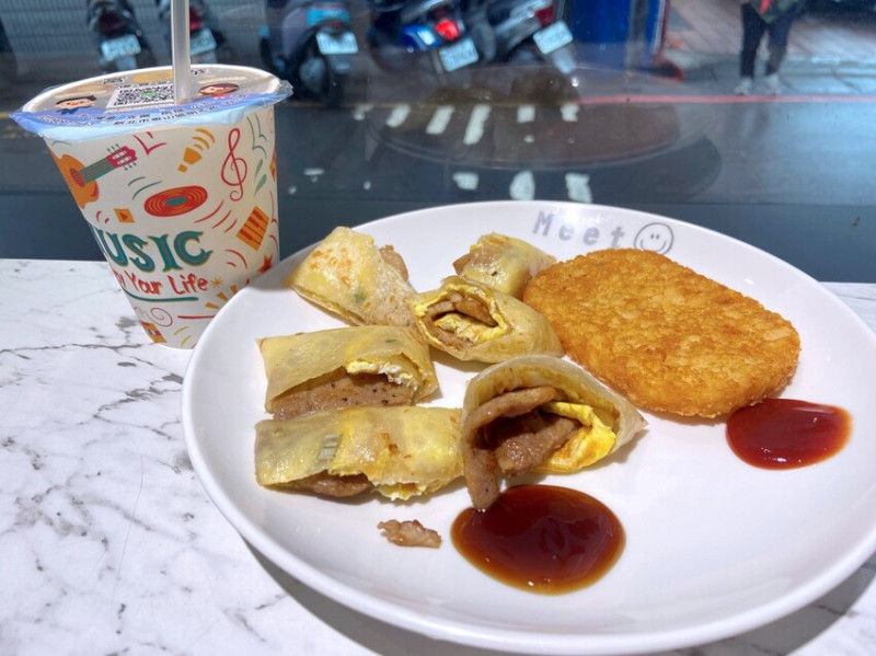 新北市新莊區新莊平價早餐店推薦 米特早午餐 Meet Burger&Brunch中平店