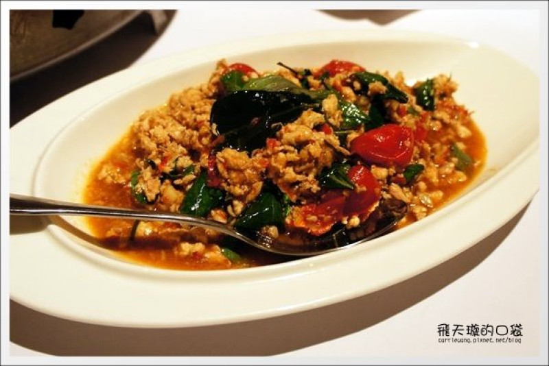 【台中泰式餐廳】紅舍泰式料理@中港店。每一道都很好吃，很值得推薦！