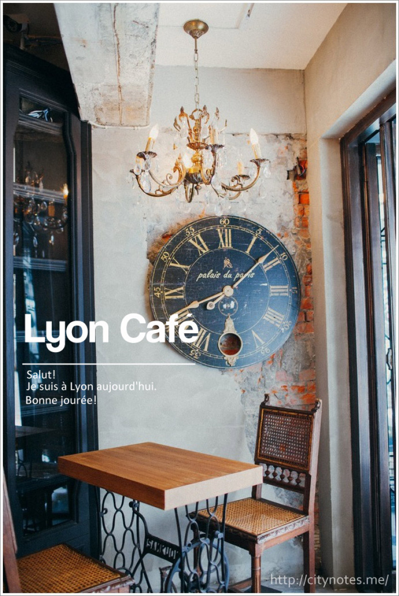 東區●Lyon Café里昂廳舍/美三咖啡藝術 by BTC●咖啡館也是藝廊-黑色浪漫