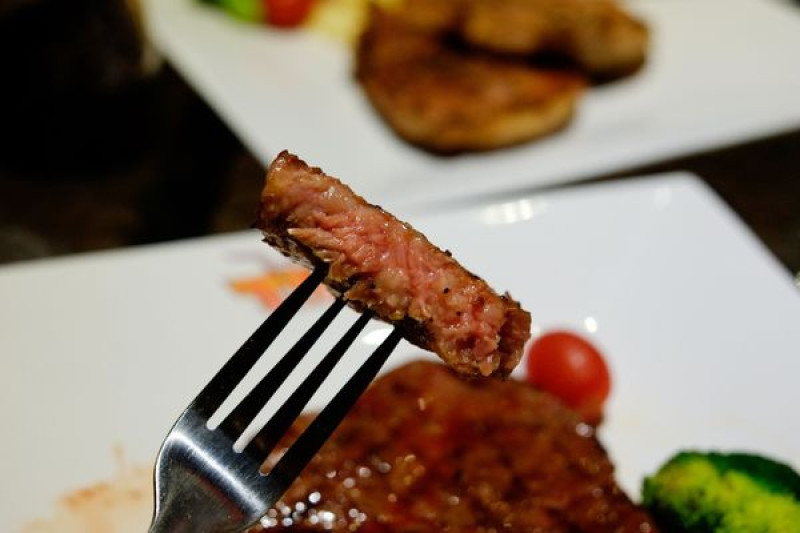 台北景美 TNT美式碳烤牛排 - 大口吃肉吧，平價碳烤牛排