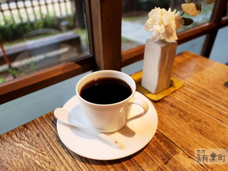 【嘉義東區美食】森咖啡Morikoohii ：檜意森活村老屋咖啡店，阿里山咖啡與鬆餅飄香；小京都慢活日式氛圍，品味悠閒午後時光，