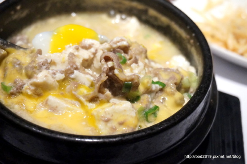 【台北松山】涓豆腐－松山火車站餐廳美食，韓式料理起司豆腐鍋