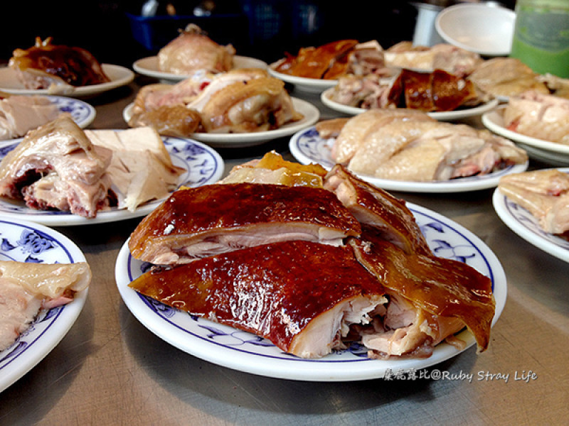【龍泉市場】另類下午茶|市場人生的台灣料理|鮮魚湯|放山雞