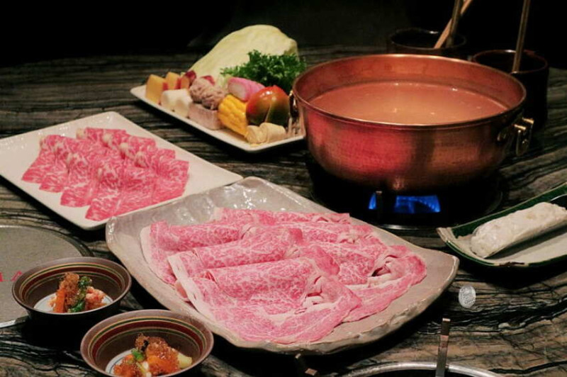 【天冷吃鍋！】台北14間肉食者最愛的火鍋＆涮涮鍋推薦！美食懶人包