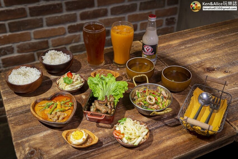【台北中山美食】「考乍熋宝」獨特英泰混搭風情的定食套餐，一個人也能輕鬆享用泰式創意料理