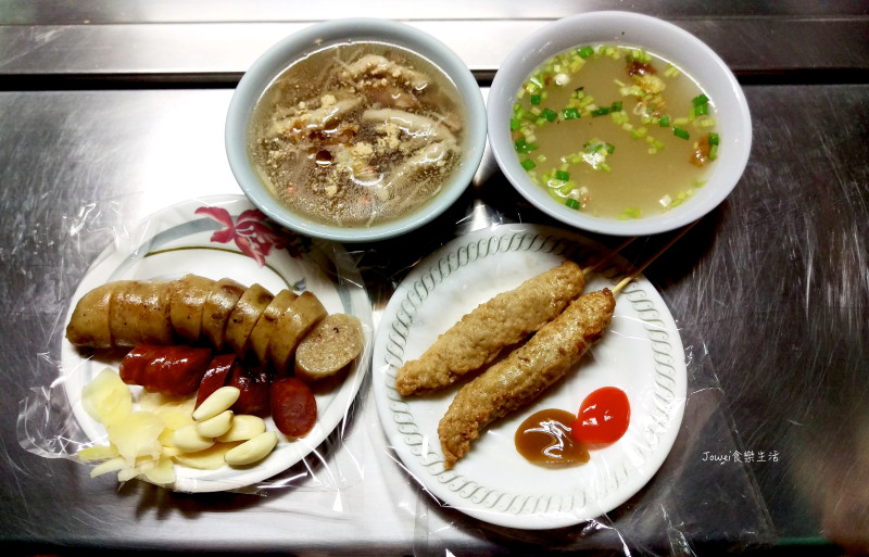 高雄岡山–深夜魚市場  無名麵攤  給早起晚睡的人們滿滿元氣