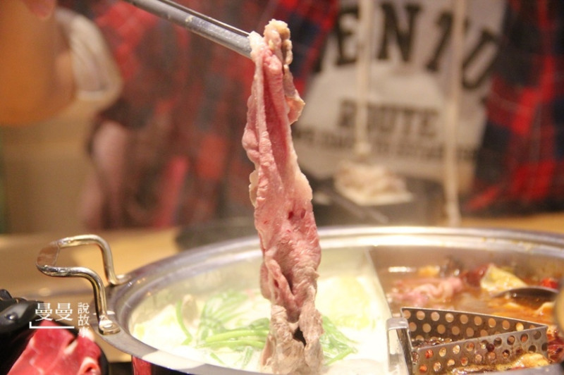 【台中/北區】台灣火鍋第一品牌肉多多進化店，雙人海陸套餐，沒吃過肉多多別說你吃過最好吃火鍋