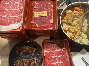 【板橋美食】和牛涮日式鍋物放題，新鮮和牛吃到飽，極上和牛黑咖哩