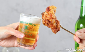 炸雞配啤酒不夠看了！繼光香香雞聯手台灣啤酒推出「啤酒炸雞」，獨家「台啤18天生啤酒」醃料讓炸雞控一吃就上癮。