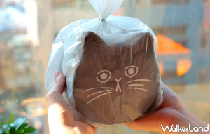 貓貓草莓巧克力！台隆手創館草莓季獨家推出Nekoneko Shokupan「巧克力草莓貓」貓咪吐司，可愛到讓貓奴一邊擼貓、一邊吃貓咪吐司。
