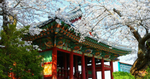 旅展先搶韓國優惠！2023台北國際觀光博覽會「韓國館」5天4夜自由行1萬元有找，21家旅行社、航空聯手推韓國旅遊優惠。