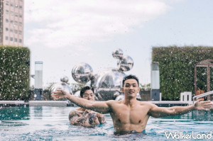 W的泳池無敵強！台北W飯店推出「追光逐夏Sun Chasers」系列驚喜，打造「Summer Soul. Local Spirit.」夏日盛宴，搶攻時尚圈的必拍清單。