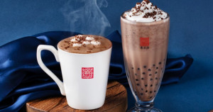 重度巧克力控要喝！日本春水堂「生巧克力珍珠奶茶」極濃開賣，冬季熱賣款「生薑珍奶」同步回歸，手腳冰冷用力喝起來。