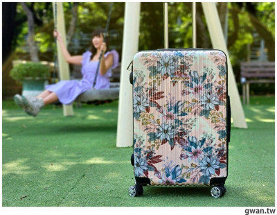 NaSaDen行李箱，每月只要300多，就能擁有超美又好推的行李箱！