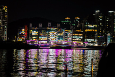 釜山旅遊  海雲台 Haeundae River Cruise 遊艇 浪漫夜景巡禮 廣安大橋 新世界百貨