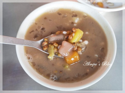 台南必吃銅板美食 ∥ 金華石 阿美綠豆湯 一碗只要30元！