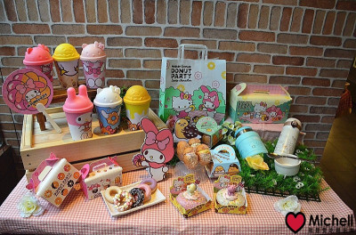 ❤️活動❤️【Mister donut X Sanrio 雲朵甜甜圈體驗會】：攜手日本三麗鷗三大明星「Hello Kitty、蛋黃哥、美樂蒂」進行跨品牌聯名，雲朵甜甜圈/蛋黃哥派對，更推出限量聯名周邊