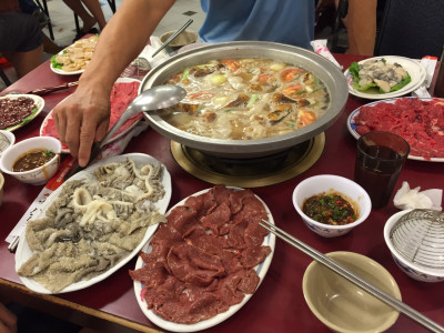 【屏東潮州】潮州牛肉沙茶火鍋。台灣牛肉、特製湯頭