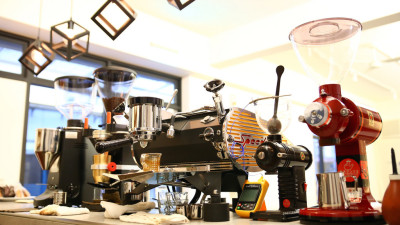 Café Hidden Gem 自家烘焙咖啡，流浪咖啡師的美好歸宿。台北天母咖啡館推薦。