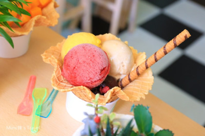 台南美食－府中街 Amour愛慕冰淇淋：超清爽水果味，夏日大推薦
