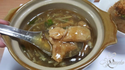 【新北市-新莊】鼎太香菇肉焿☆在豐年市場滿滿吃不完的赤肉焿