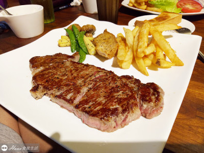 【新北三重】BangBang美式餐廳 | 中價位也能吃高級食材料理! 點牛排可選牛排刀 真心大推 
