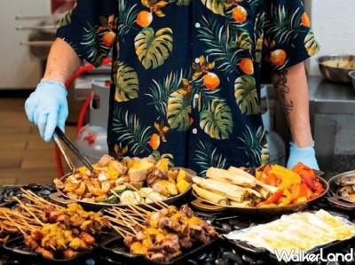 吃到飽控手刀筆記！峇里斯莊園「峇里斯南洋海鮮百匯」推出品牌日「吃到飽買一送一」限時優惠，同步平日用餐85折、288元加購龍蝦半隻。