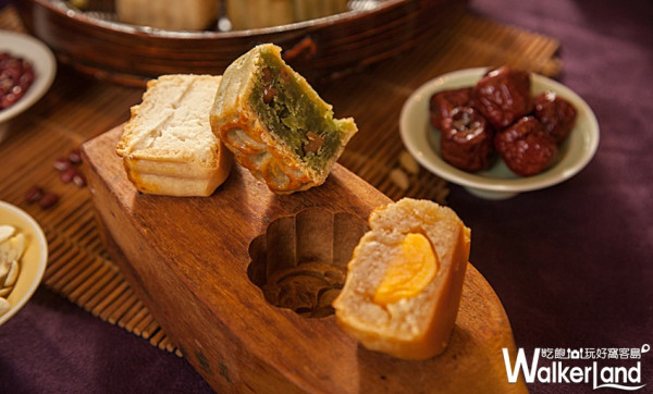 不能被忘記的古法手工月餅！華泰大飯店推出「華泰飲月藏饌、月圓雙獻」，要讓你品嚐最道地的廣式風味。