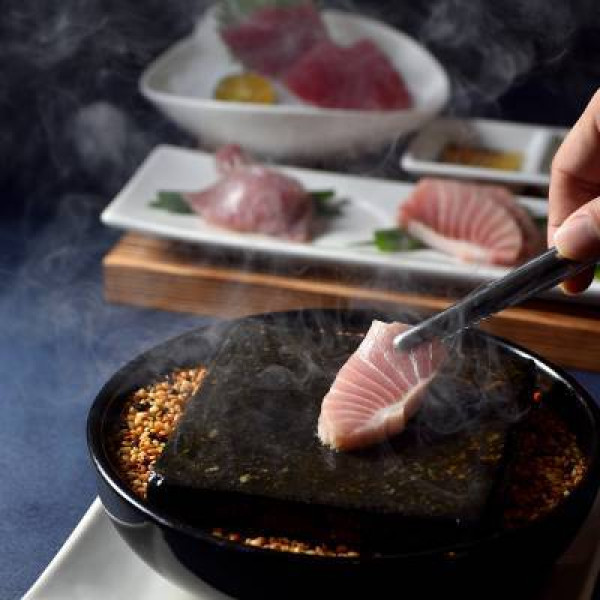 藝奇新菜上市  滿滿鮪魚vs日本酒 同步築地美食體驗(中信提案DEMO用)