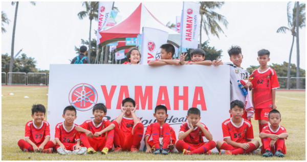 第十一屆YAMAHA CUP快樂踢球趣，東區開踢17搶2武士岸、化仁國小晉級。