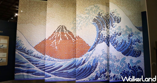 日本文物控逛一波！超文青「江戶風華-五大浮世絵師展」7大亮點一定要知道，絕美鏡面重現「神奈川衝浪裏」挑戰特展最震撼打卡點。