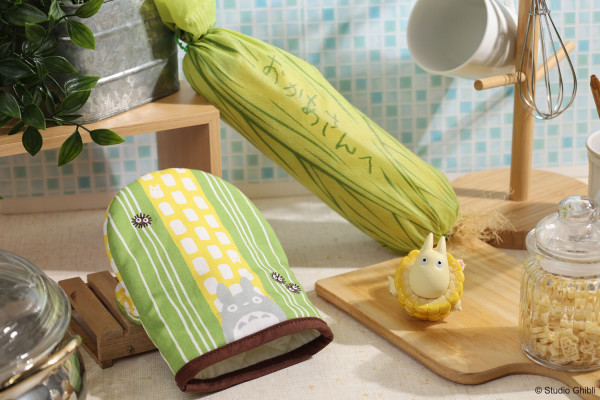 「龍貓玉米」實體化了！日本橡子共和國推出擬真「龍貓玉米禮包」，可愛「立體小龍貓、灰塵精靈」藏在玉米磁鐵上，準備搶攻母親節人氣清單。