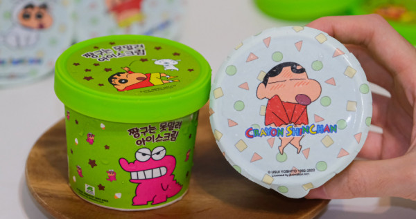 只有全家賣！韓國超夯「蠟筆小新冰淇淋」全家限定開賣，IG狂洗版「蠟筆小新冰杯、封膜」開杯就被萌翻。