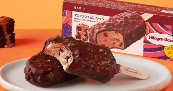 巧克力控瘋掉！日本夯爆「哈根達斯 贅沢巧克力雪糕」台灣強勢開賣，7大新品「日式卡士達布丁冰淇淋、濃醇焦糖雪酥」販售通路全攻略。