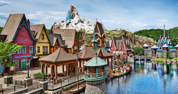 冰雪奇緣園區要開了！香港迪士尼「魔雪奇緣世界」11/20正式開幕，Klook預購開賣「搶先入園票、冰雪奇緣主題房」鐵粉先下單。