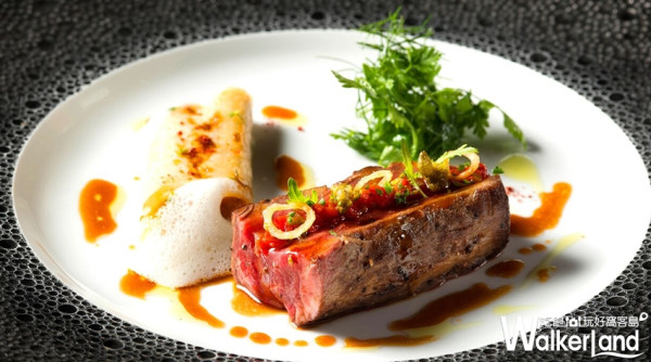 挑戰最奢華跨年大餐！侯布雄法式餐廳推出年終頂級套餐，要用頂級食材陪饕客迎接2018。
