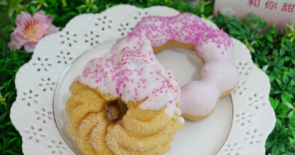 櫻花甜甜圈初登場！想知道櫻花是什麼味道嗎？就讓Mister Donut來告訴你！