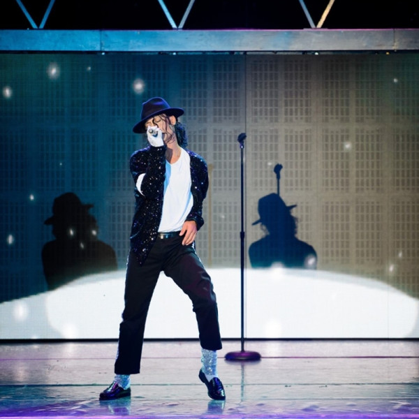 Woohoo！Michael Jackson回來了！THRILLER LIVE音樂劇精彩再現流行天王的傳奇人生就在澳門巴黎人！現在訂機票追星還來得及喔！