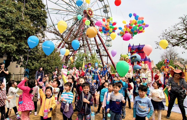 兒童節就要讓兒童玩到嗨！全台5間遊樂園「兒童節專屬優惠」大公開，12歲以下免費入園讓人立刻就想衝。