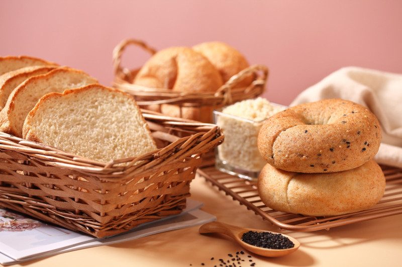 健康烘焙代名詞「歐卡蘿」 減醣麵包網店月銷百萬 