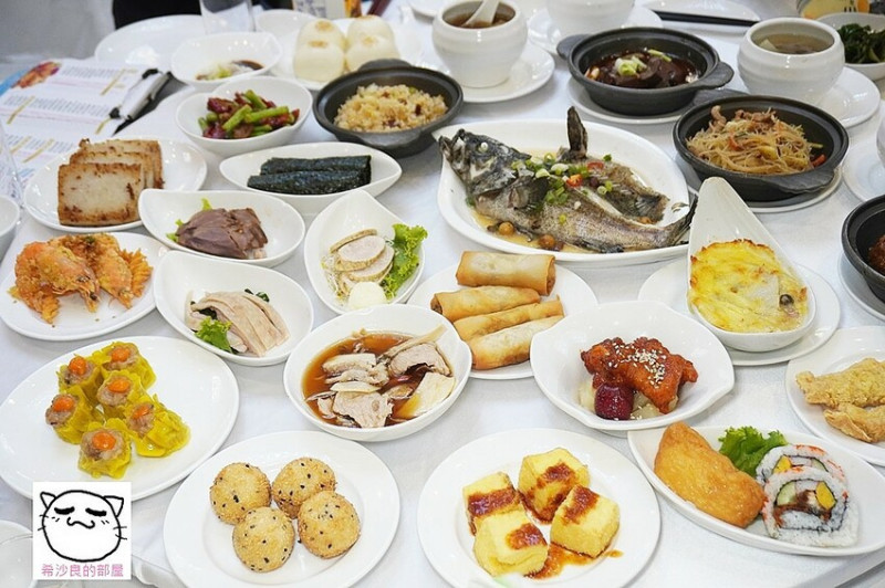 辦桌菜、港點吃到飽。挺台灣就是大啖石斑魚啦！──星靚點花園飯店
