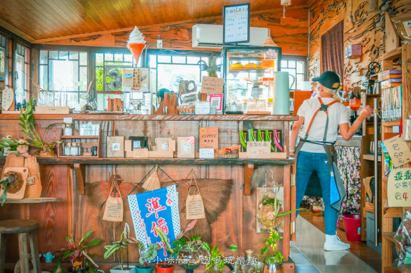 富里深山咖啡 Remote Mountains Cafe ▏富里台九線上謎樣日式小店 結合在地米食特產、手沖咖啡。近稻草藝術節、六十石山金針花。花蓮美食