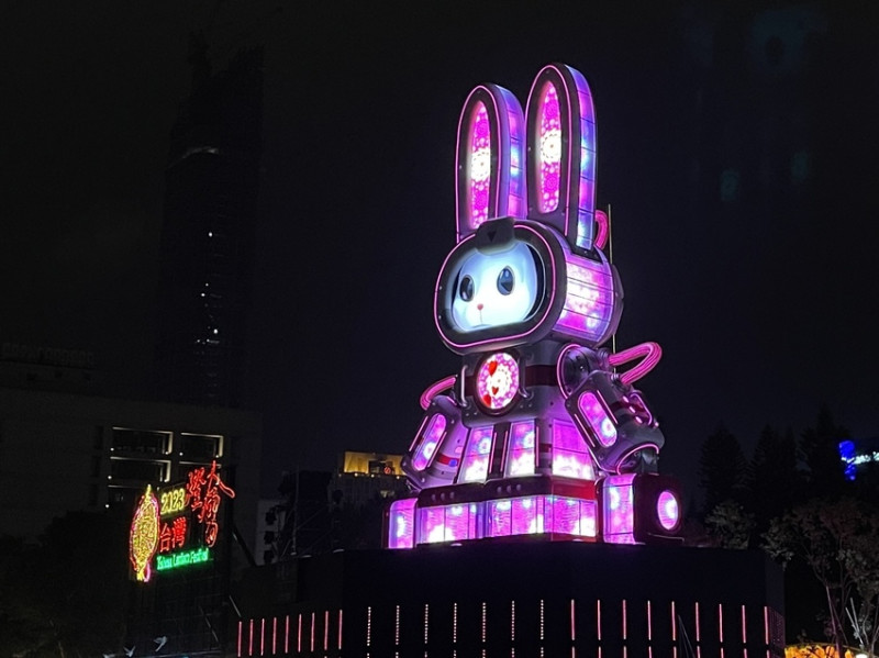 【台北景點】2023台灣燈會在台北，快速導覽光展區與源展區，兔年小提燈今年這樣領