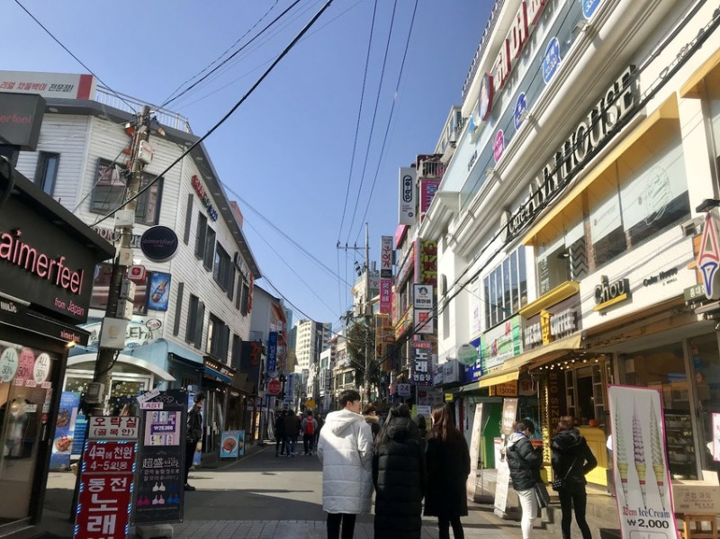 韓國首爾行-弘大商圈，年輕流行文化的聚集地
